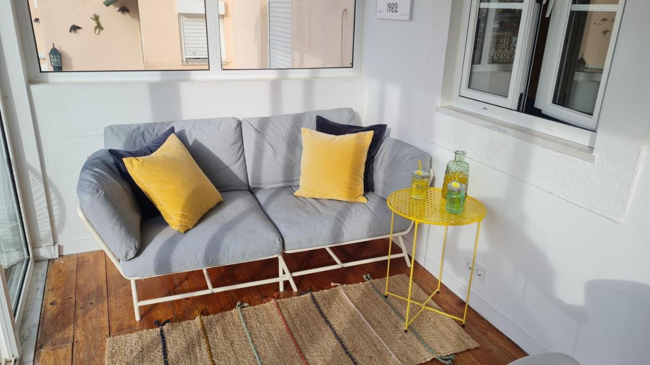 Happy Stay Lisbon - Suite With A View, Private Terrace & Ac Bagian luar foto