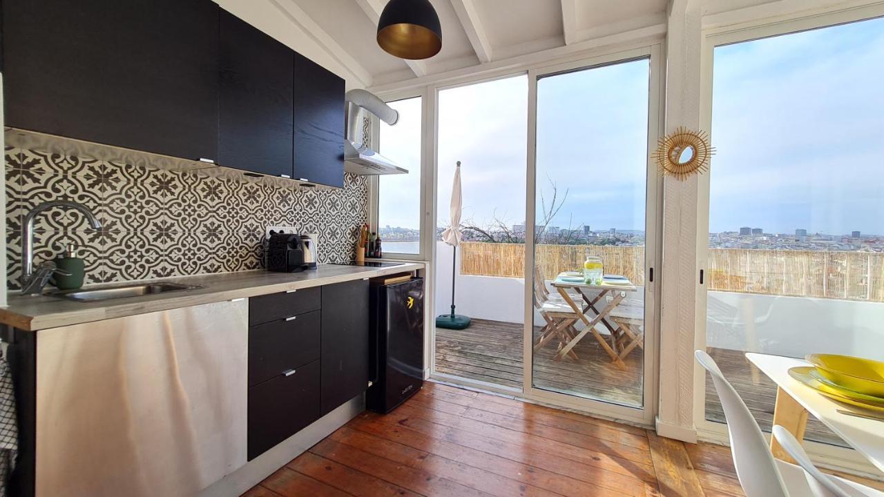 Happy Stay Lisbon - Suite With A View, Private Terrace & Ac Bagian luar foto