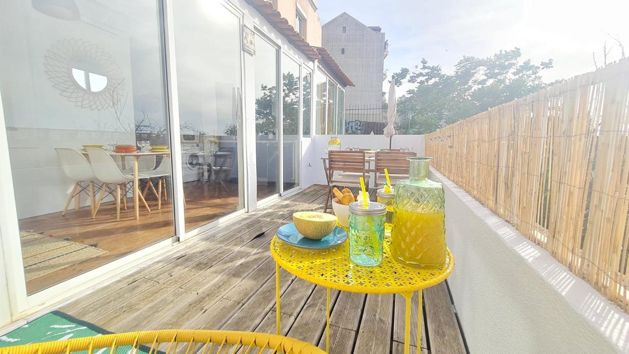 Happy Stay Lisbon - Suite With A View, Private Terrace & Ac Bagian luar foto