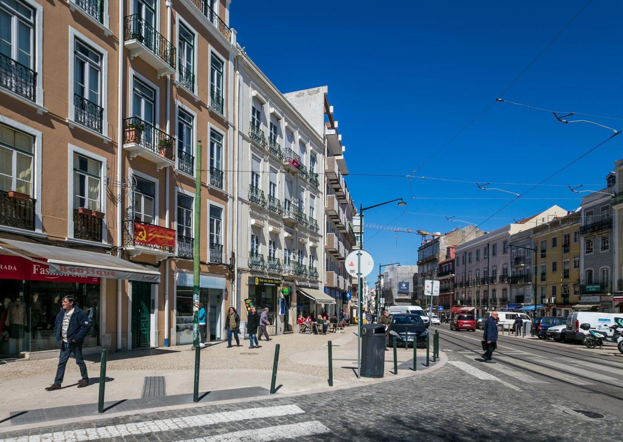 Happy Stay Lisbon - Suite With A View, Private Terrace & Ac Bagian luar foto